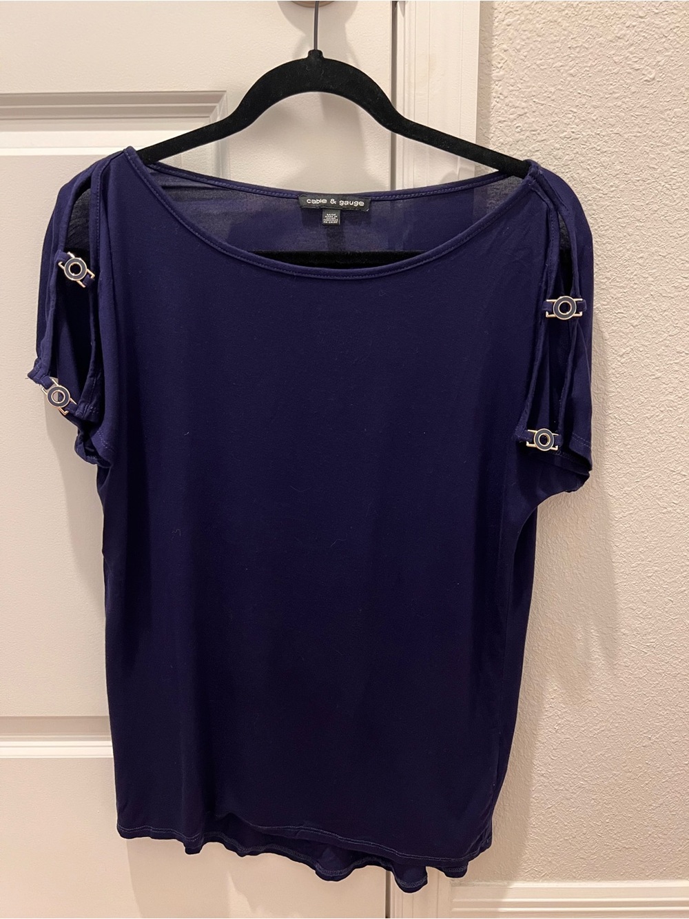 Cable & Gauge Navy Ring Detail Sleeve Top Short Sleeve Stretch Blouse M